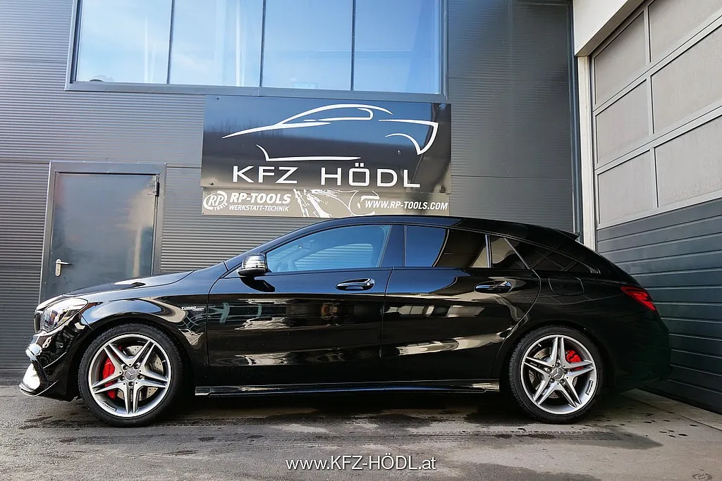 Mercedes-Benz CLA 45 AMG Shooting Brake 4MATIC Aut. Image 6