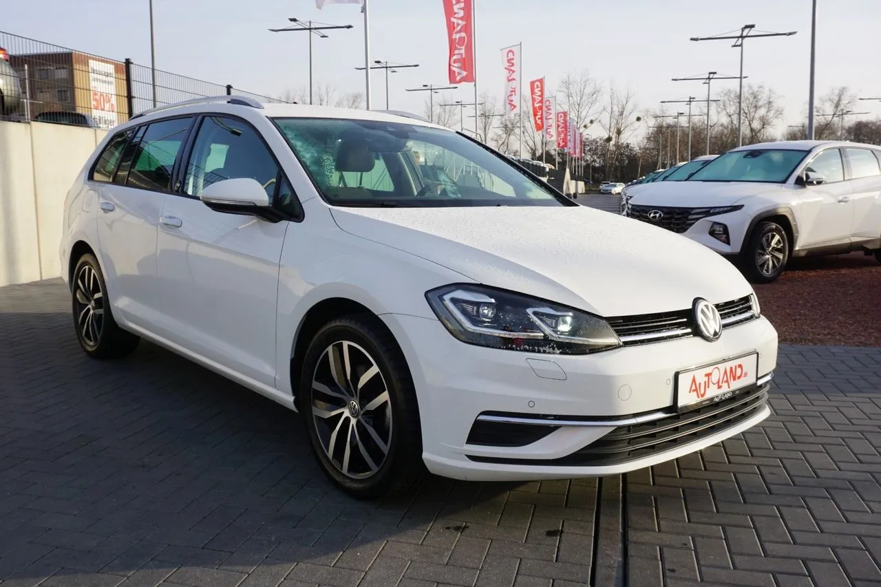 Volkswagen Golf Variant 2.0 TDI Sound...  Image 5