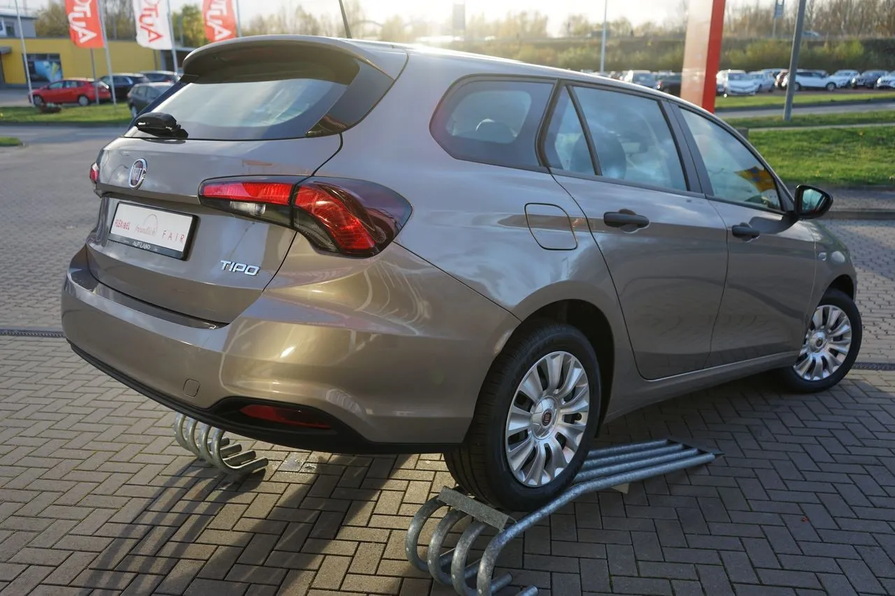 Fiat Tipo Kombi 1.0 Bluetooth...  Image 4